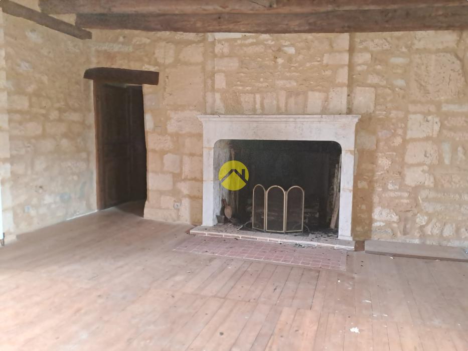 dans VILLAGE MEDIEVAL