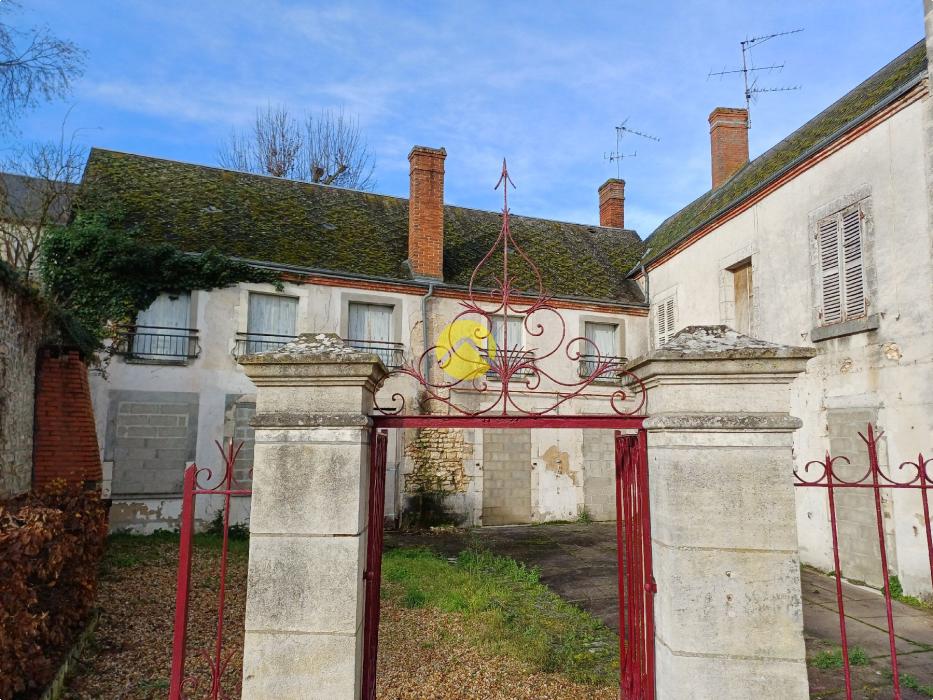 Maison / Pavillon Charost, 15 pièces à vendre