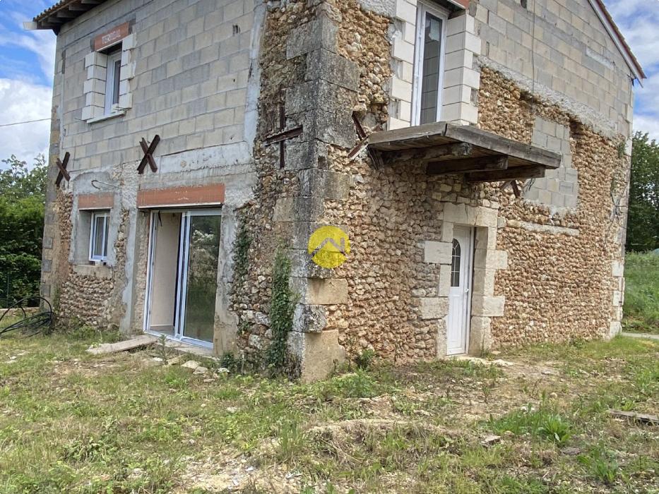 Charmante maison à finir