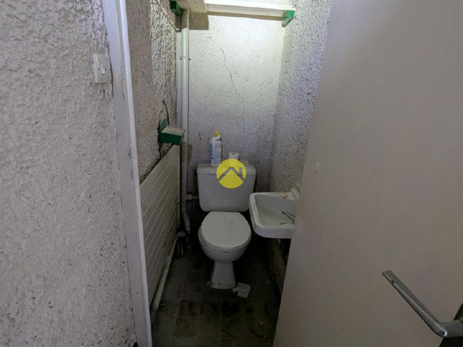 Apt type 5 hyper centre.