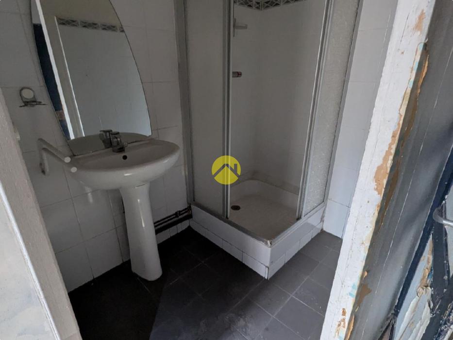 Apt type 5 hyper centre.