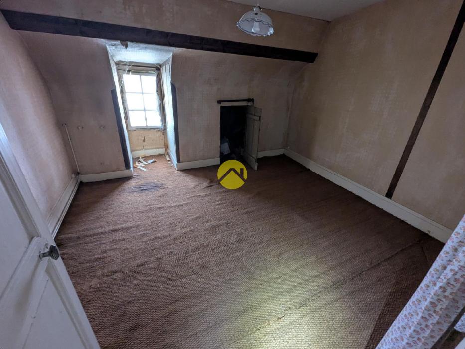 Apt type 5 hyper centre.