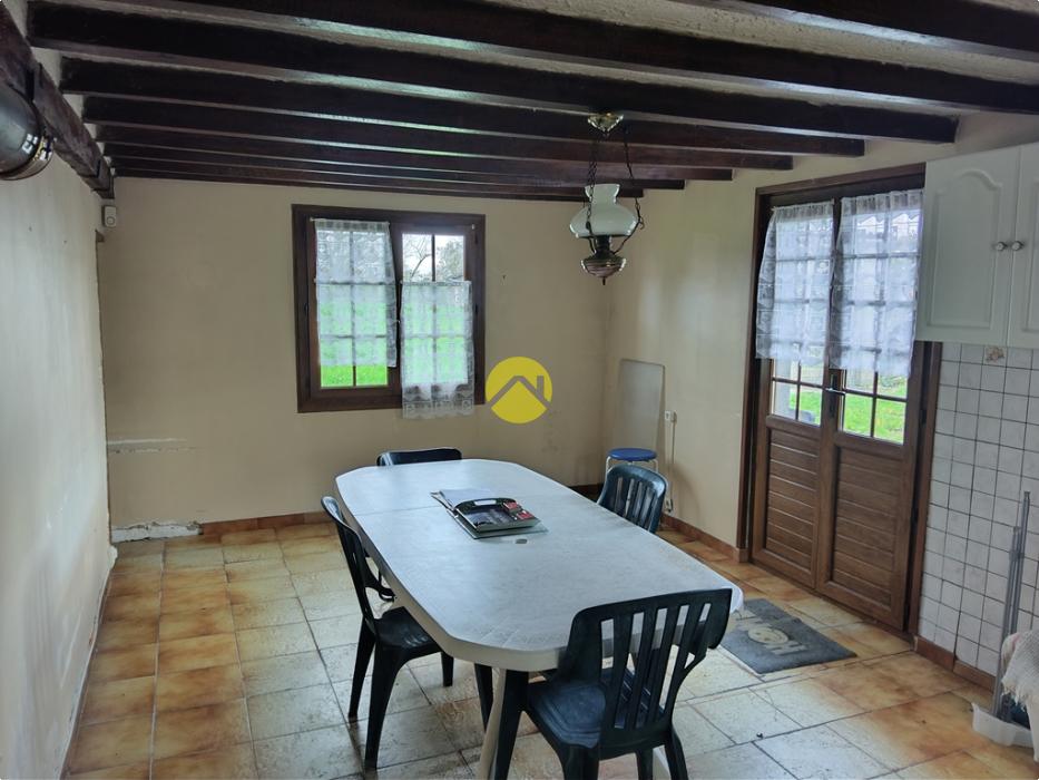 MAISON DE VILLAGE PAISIBLE