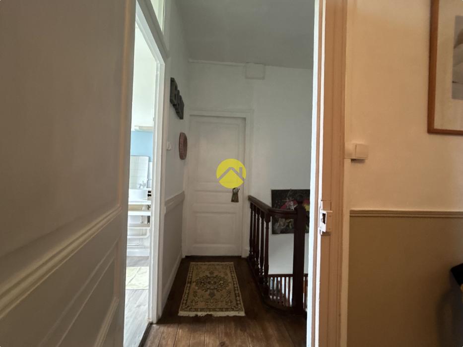 MAISON CHARMANTE 230 M2