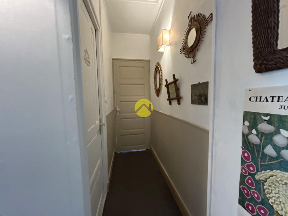 MAISON CHARMANTE 230 M2