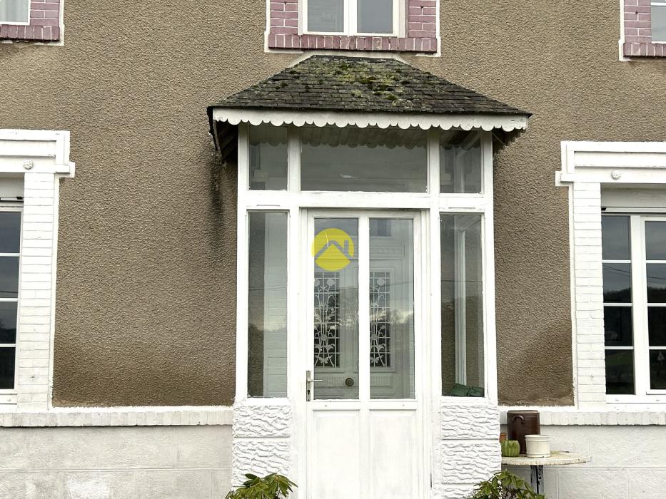 MAISON CHARMANTE 230 M2