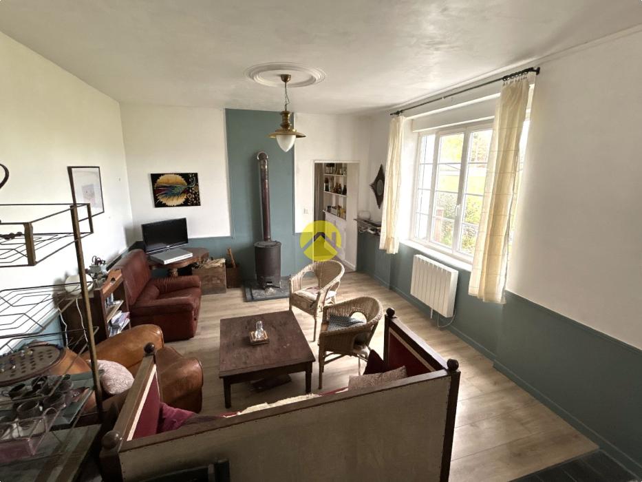 MAISON CHARMANTE 230 M2