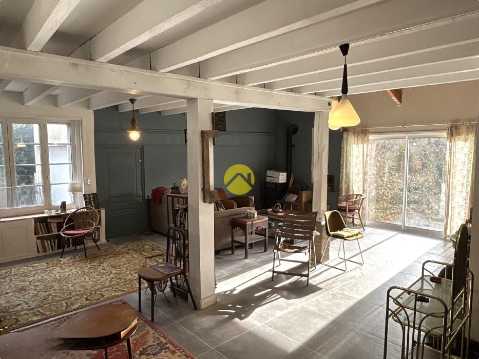 MAISON CHARMANTE 230 M2