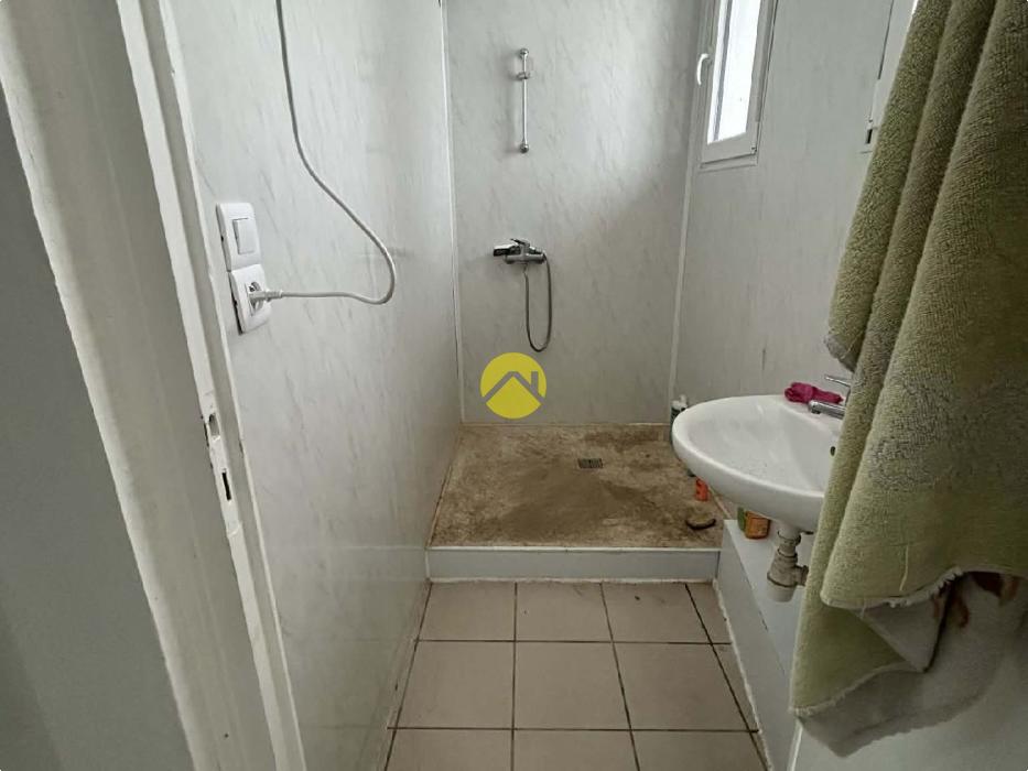 Maison + BAR (licence IV) + Parking