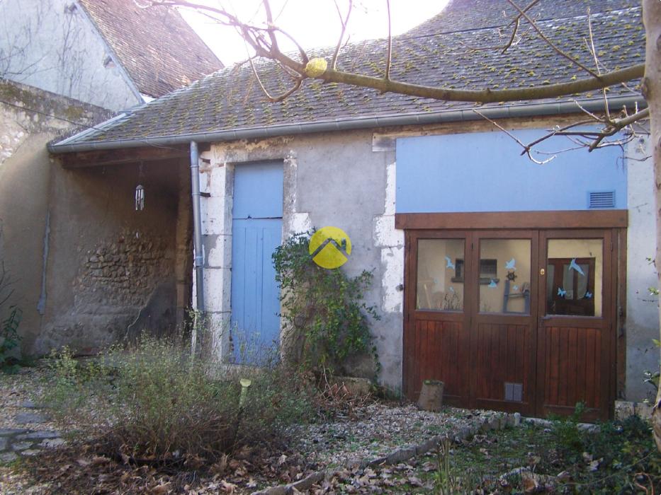 GRANDE MAISON RENOVEE AVEC GOUT