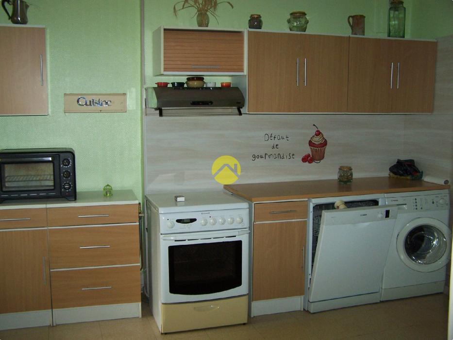 GRANDE MAISON RENOVEE AVEC GOUT