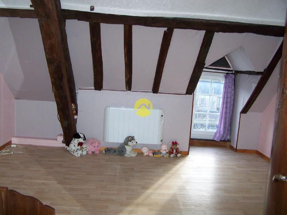 GRANDE MAISON RENOVEE AVEC GOUT