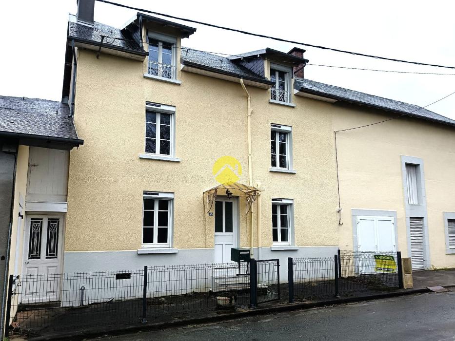 Maison rénovée avec jardin