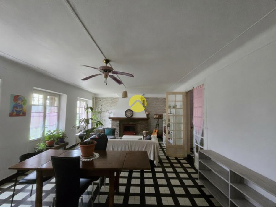 grande maison habitable de suite 