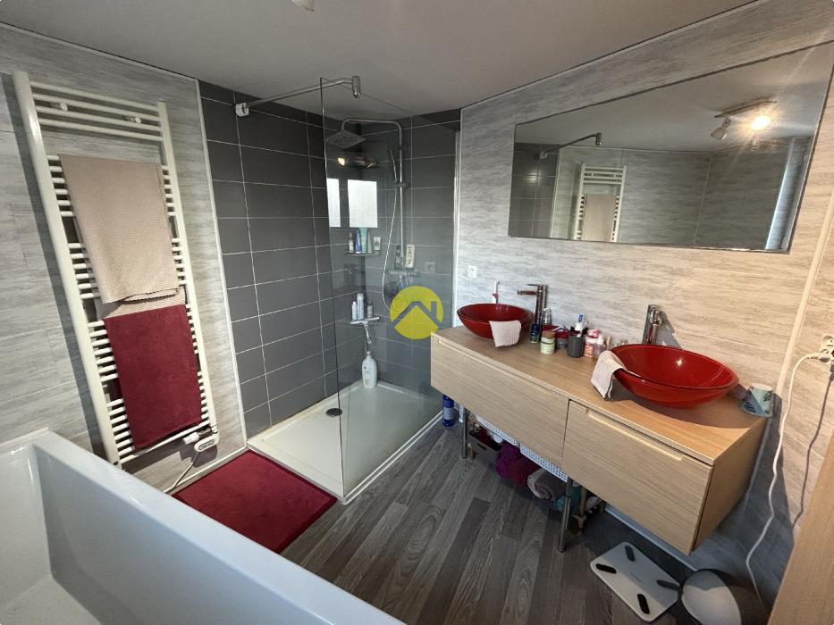 Maison Semi-Mitoyenne 