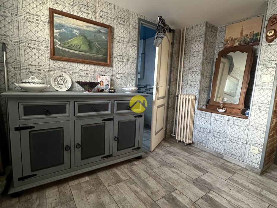 MAISON DE CARACTERE EN CENTRE VILLE