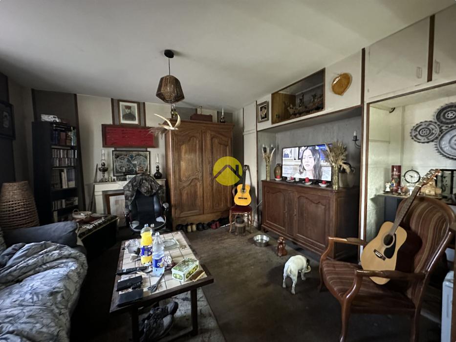 MAISON DE CARACTERE EN CENTRE VILLE