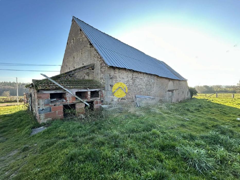  Fermette 1 hectare + Bâtiments