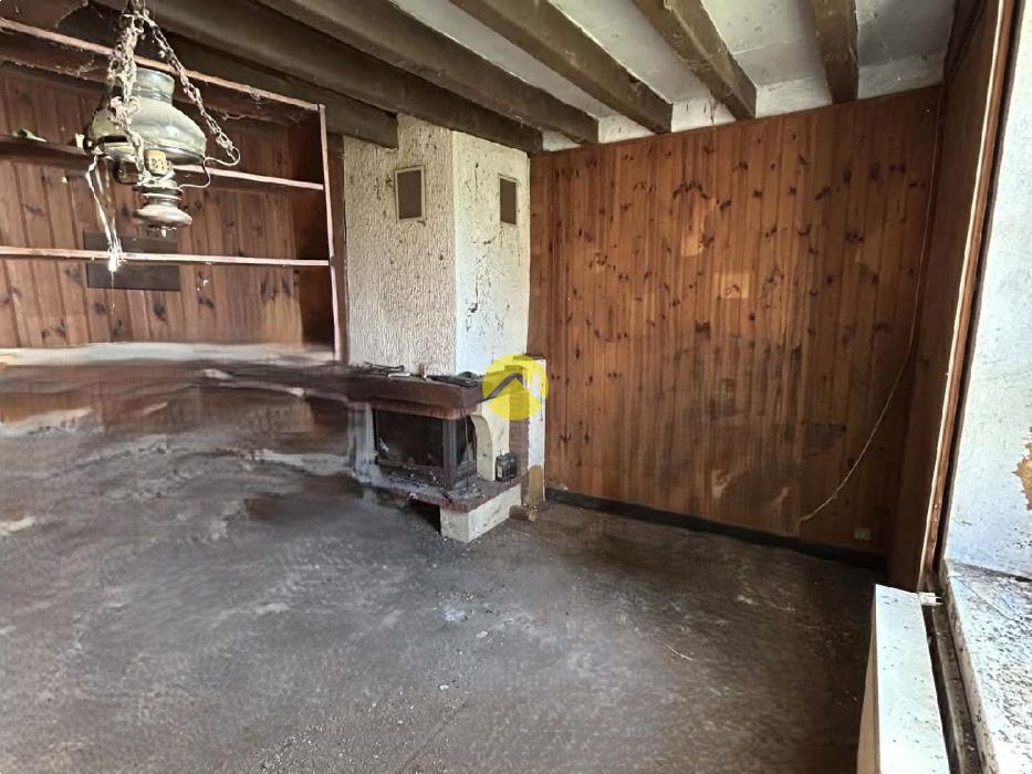  Fermette 1 hectare + Bâtiments