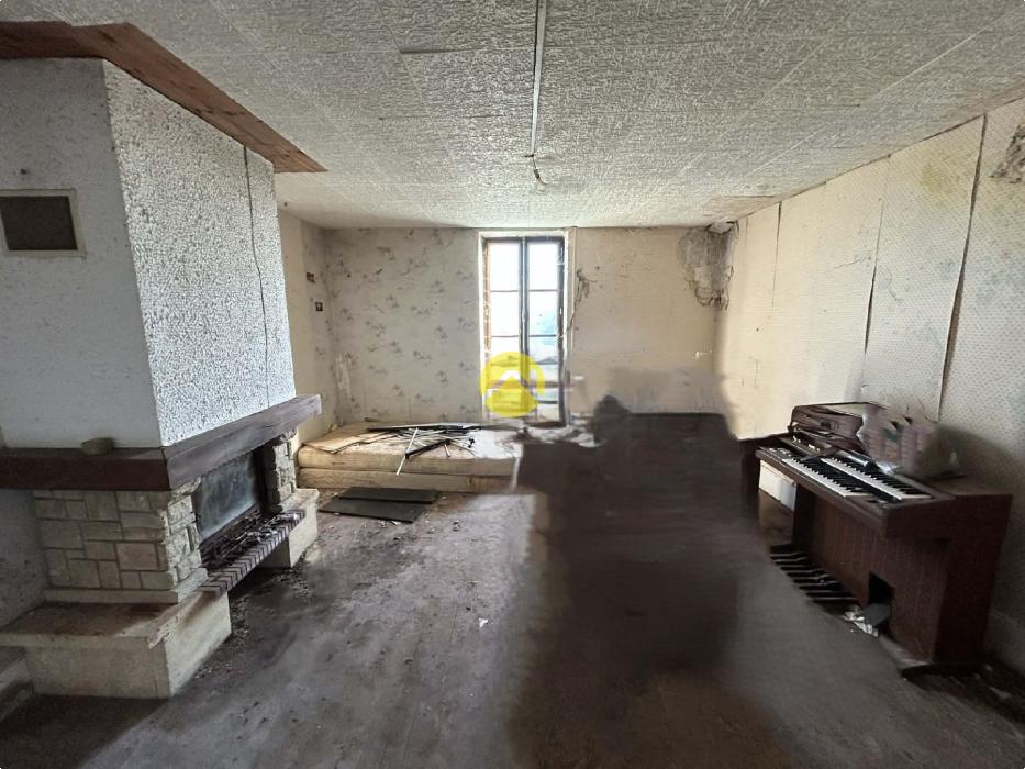  Fermette 1 hectare + Bâtiments