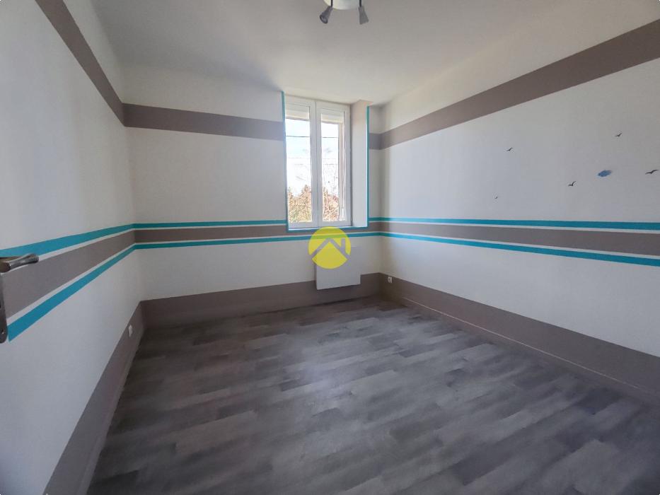 LOCATION T6 150m² 4 CH