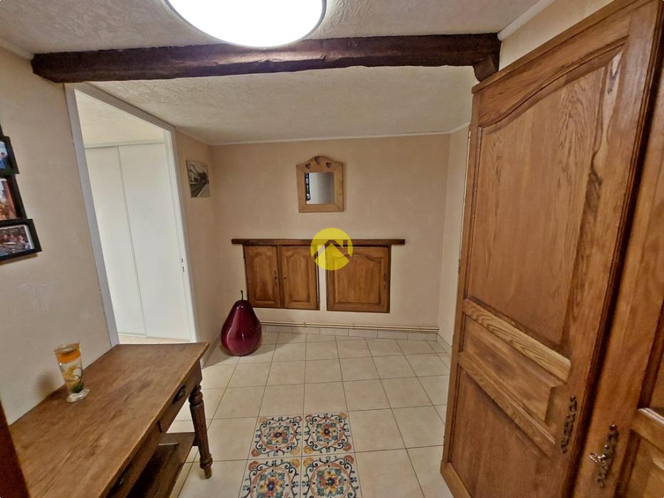 ENTIÈREMENT RENOVÉE + DÉPENDANCES