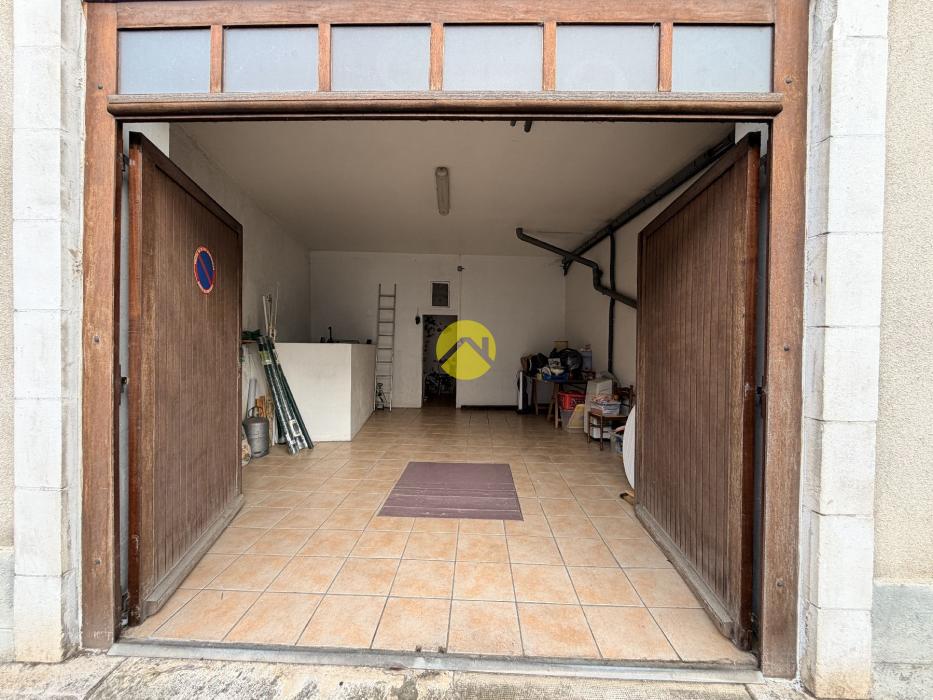 Maison centre Châteauneuf