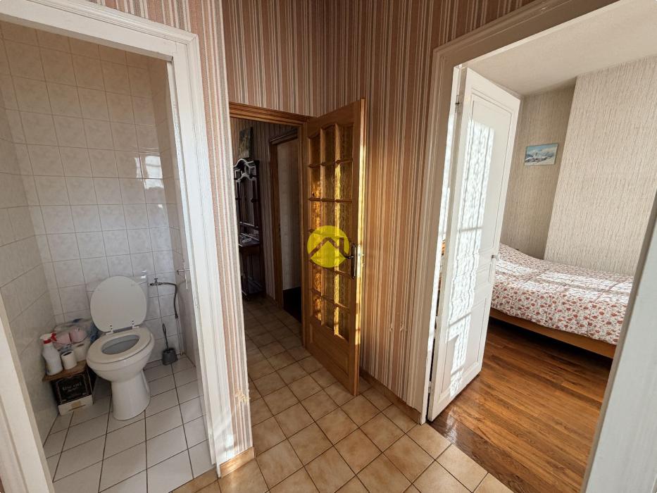 Maison centre Châteauneuf