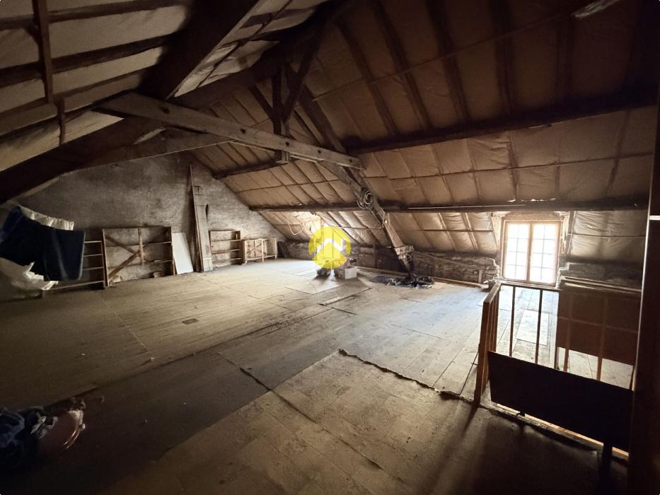 Maison centre Châteauneuf