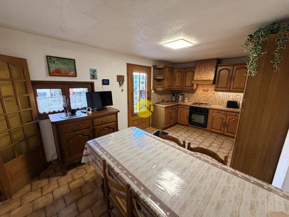 Maison centre Châteauneuf