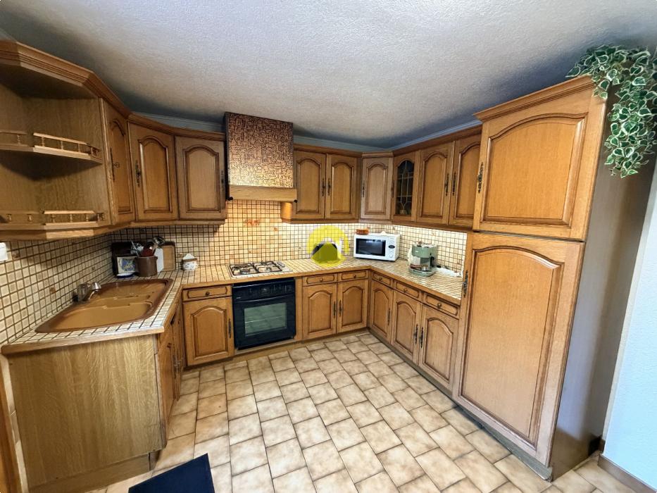 Maison centre Châteauneuf