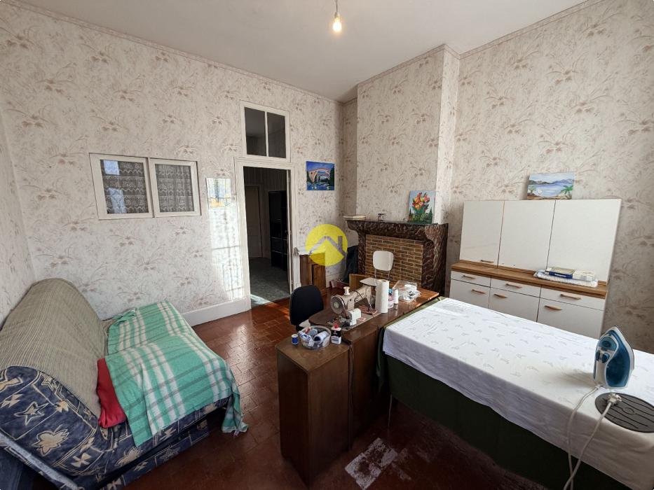 Maison centre Châteauneuf