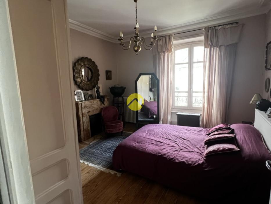 CENTRE-BOURG IMMEDIATEMNT HABITABLE