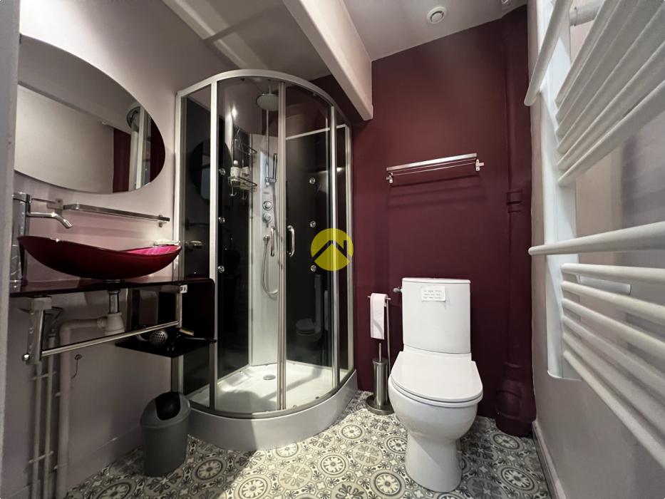 CENTRE-BOURG IMMEDIATEMNT HABITABLE