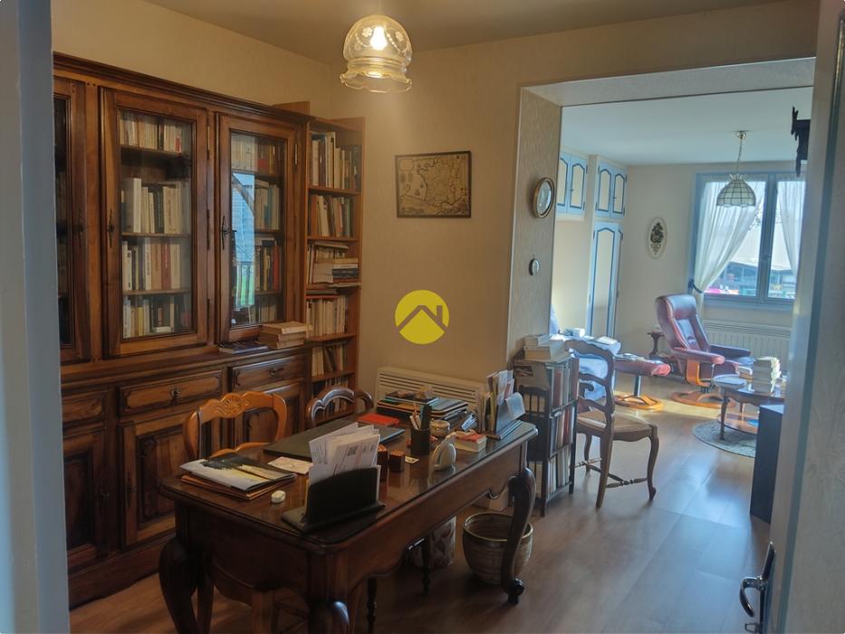 A proximité commerces et écoles