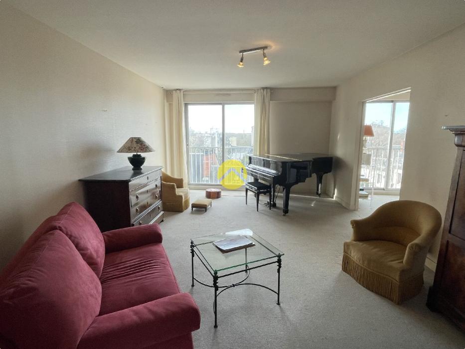 APPARTEMENT RUE JEAN BAFFIER