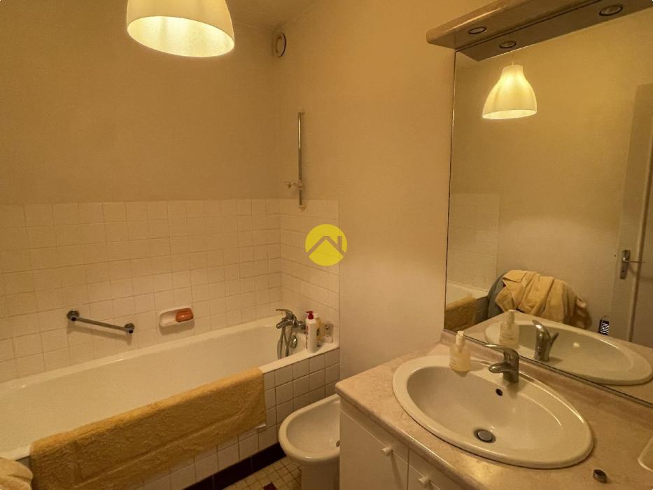 APPARTEMENT RUE JEAN BAFFIER