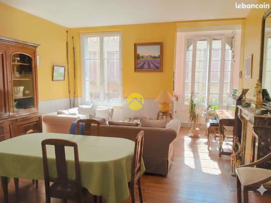 Appartement / Immeuble Bourges avaricum, 5 pièces à vendre