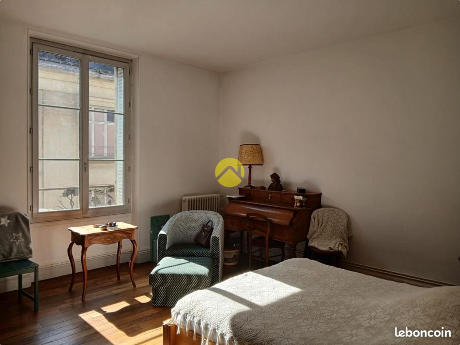 APPARTEMENT DE CARACTERE