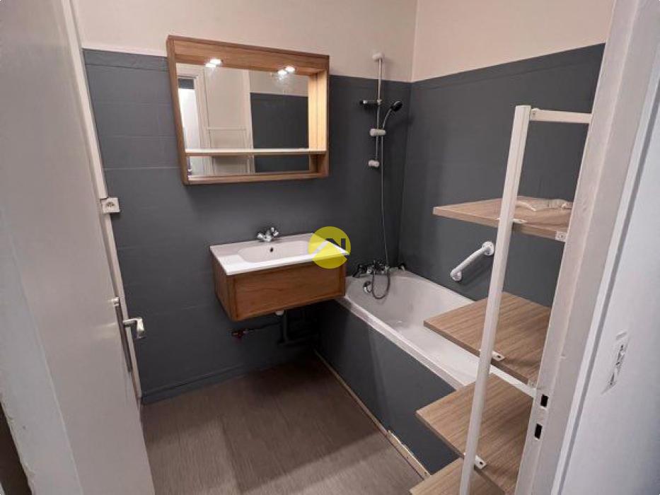 Apt T2 meublé et loué 