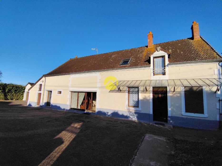 Maison Dépendances Grand Terrain