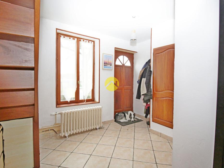 MAISON DE CHARME AVEC JARDIN