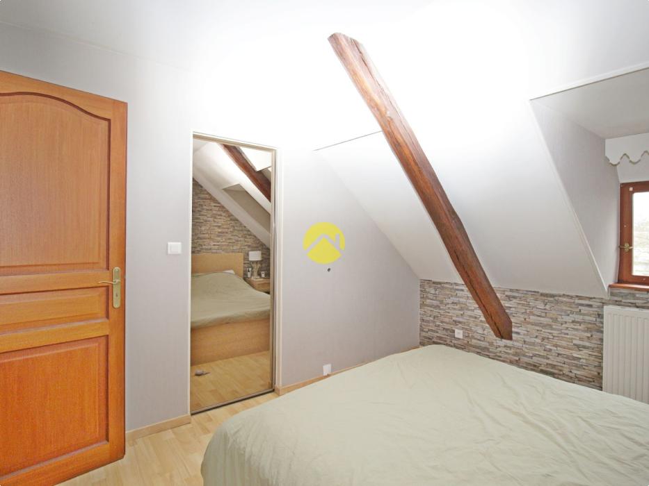 MAISON DE CHARME AVEC JARDIN