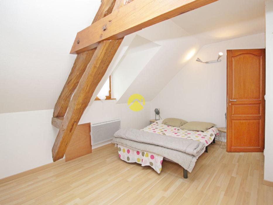 MAISON DE CHARME AVEC JARDIN