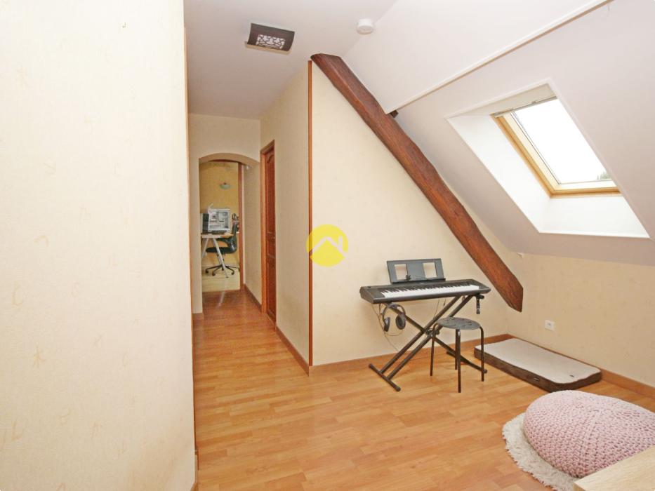 MAISON DE CHARME AVEC JARDIN