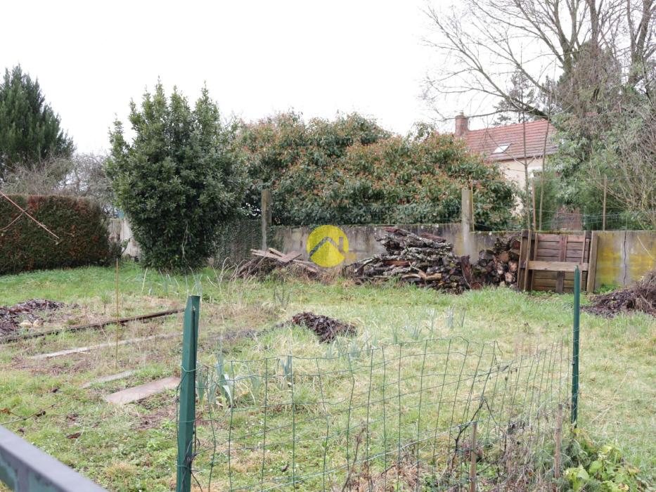 MAISON DE CHARME AVEC JARDIN