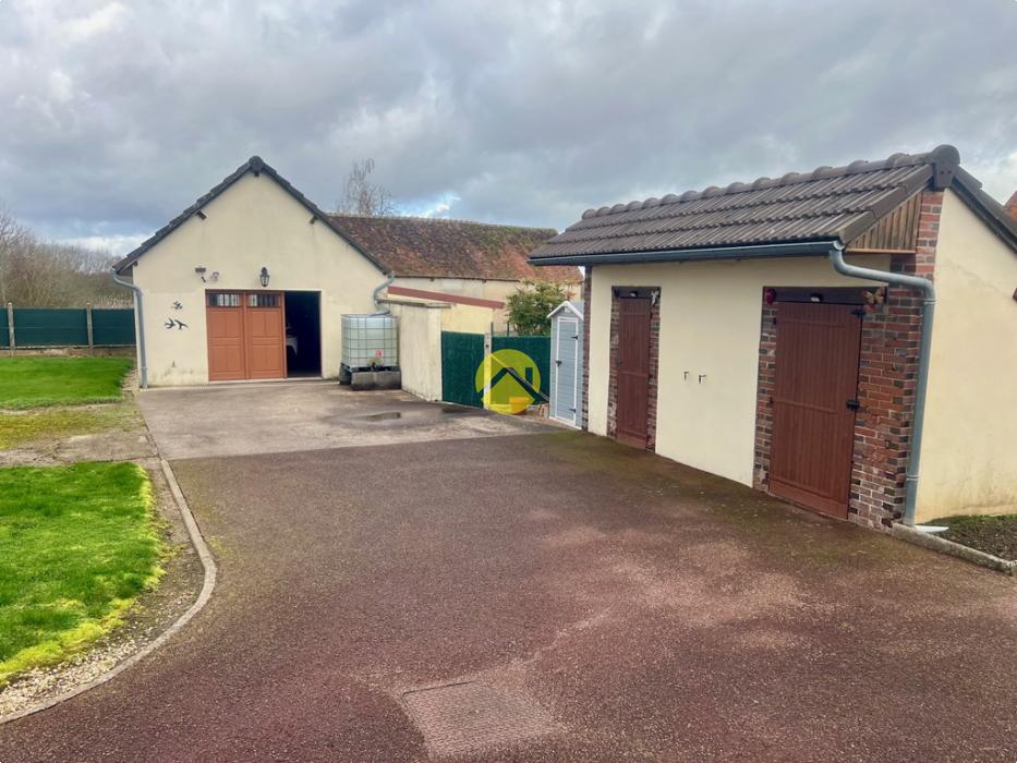 LONGERE -POSEZ VOS VALISES