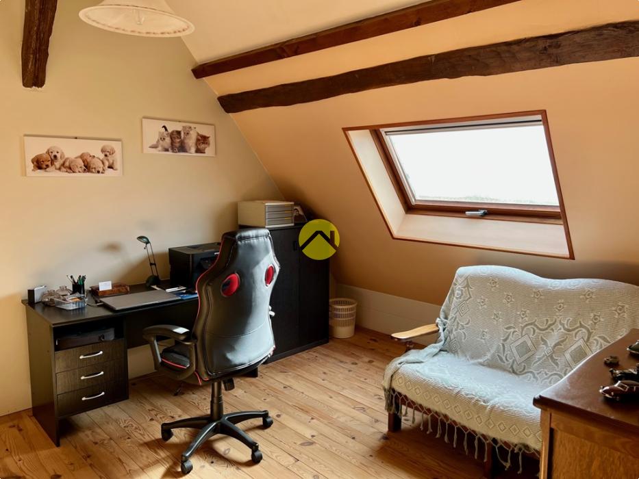 LONGERE -POSEZ VOS VALISES