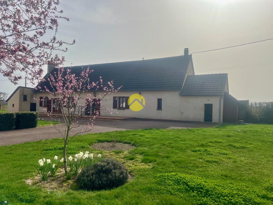 LONGERE -POSEZ VOS VALISES