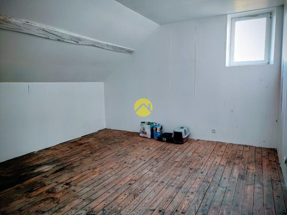 Longère de 1833 restaurée de 155m².